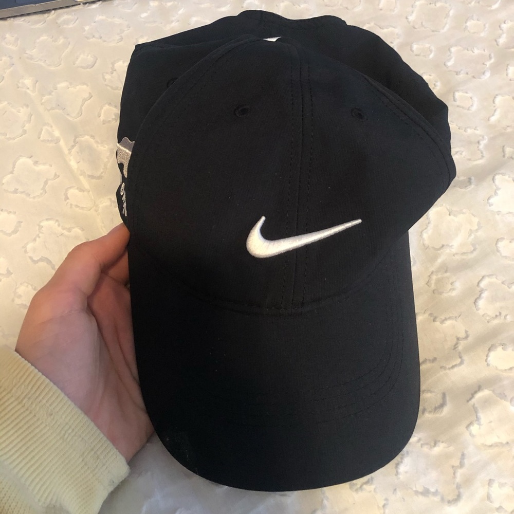 Nike black baseball hat